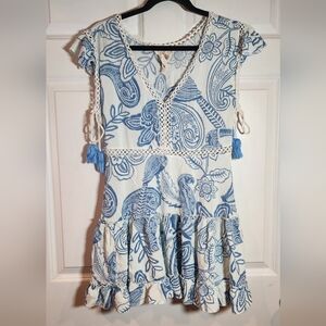 Z & L Europe Blue And White Floral Mini Dress L 17" P2P 28" Length